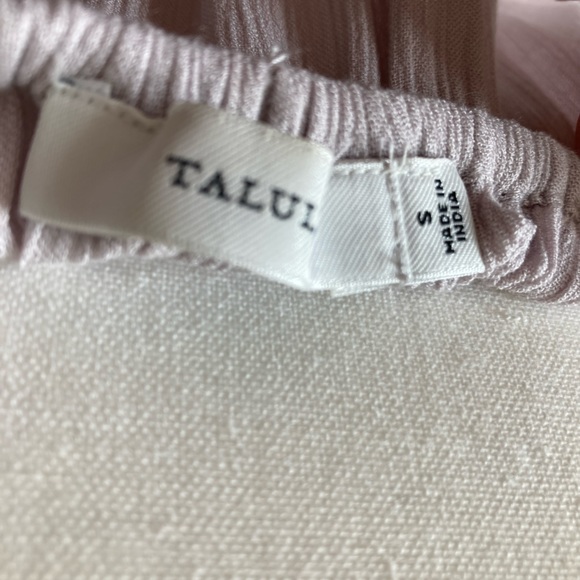 Talula Artzia size small top - Picture 5 of 5